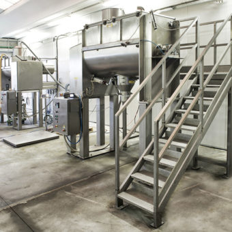 contract-ingredient-blending2-340x340